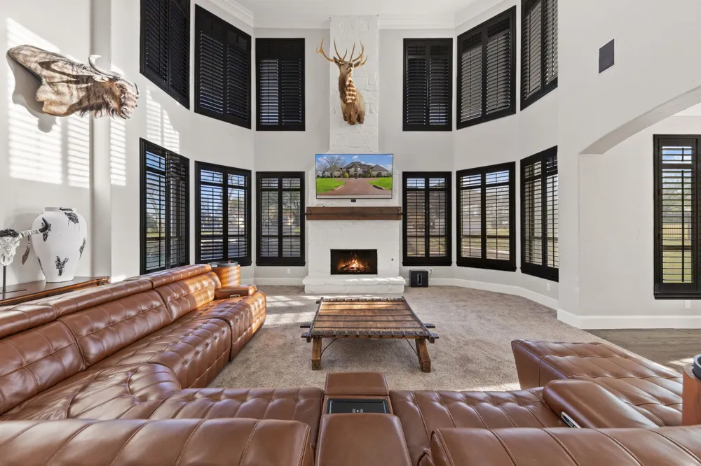 332 Sedona Falls Drive Sunnyvale, TX 75182