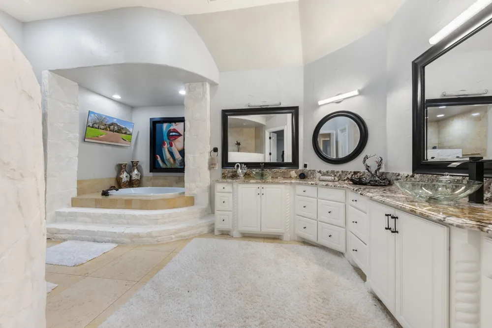 332 Sedona Falls Drive Sunnyvale, TX 75182