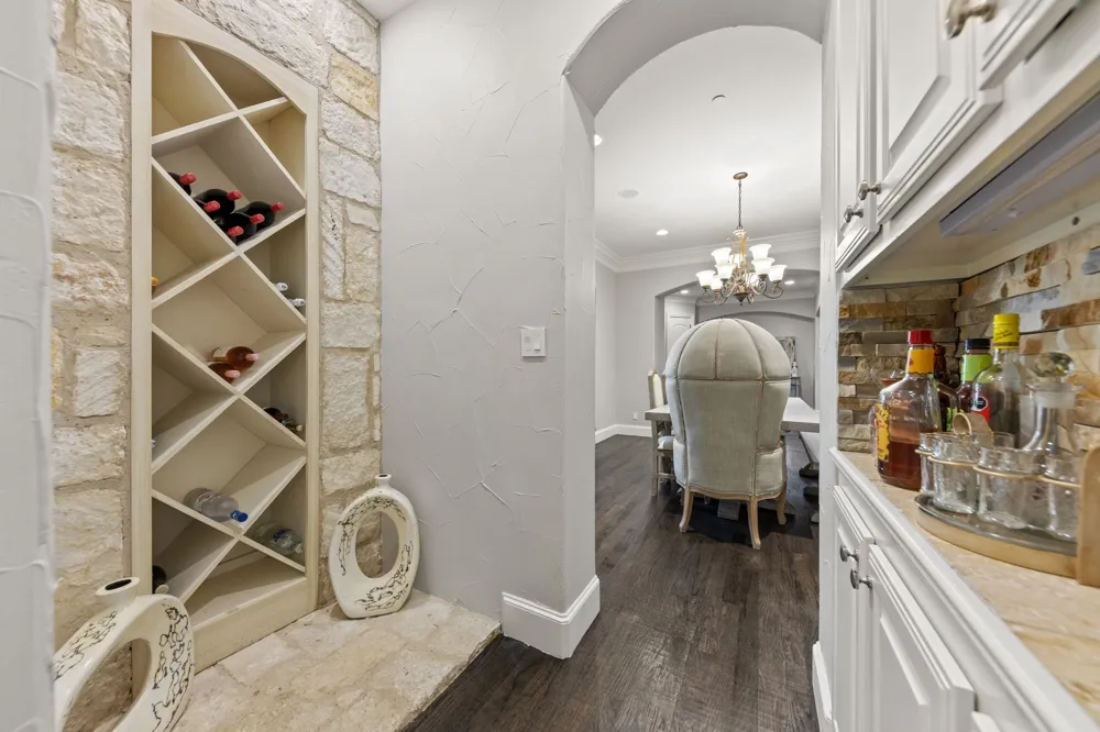 332 Sedona Falls Drive Sunnyvale, TX 75182