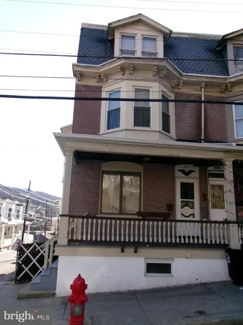 201 GEORGE STREET