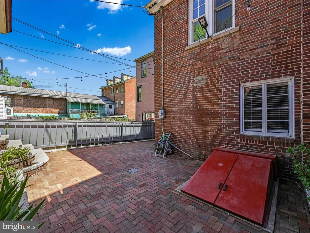 431 CENTRE STREET Ashland, PA 17921