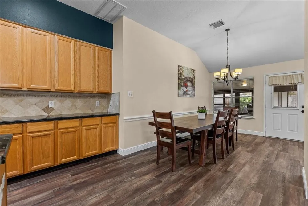 5102 Cherrywood Court League City, TX 77573