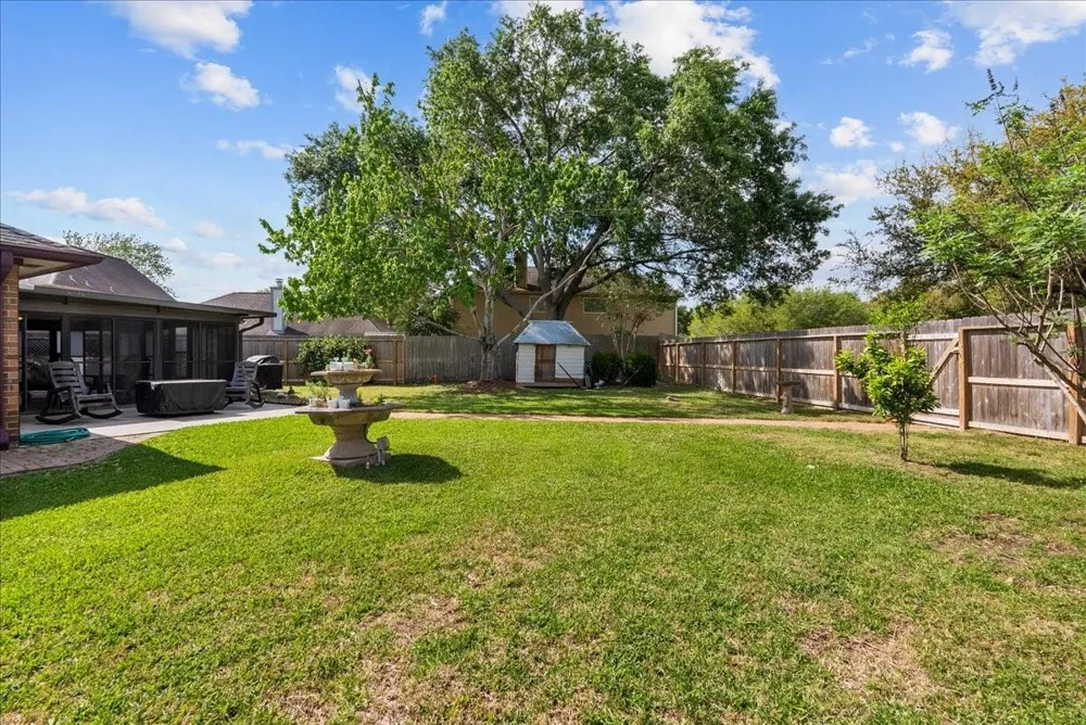 5102 Cherrywood Court League City, TX 77573