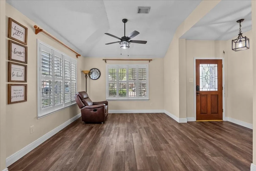 5102 Cherrywood Court League City, TX 77573