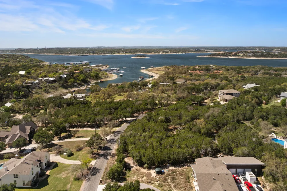 16400 Jackson Street Volente, TX 78641