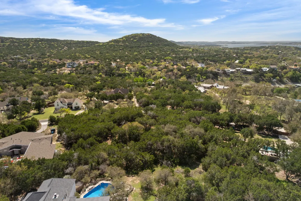 16400 Jackson Street Volente, TX 78641