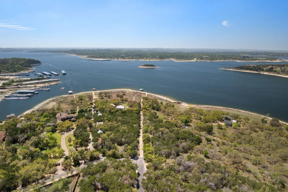16400 Jackson Street Volente, TX 78641