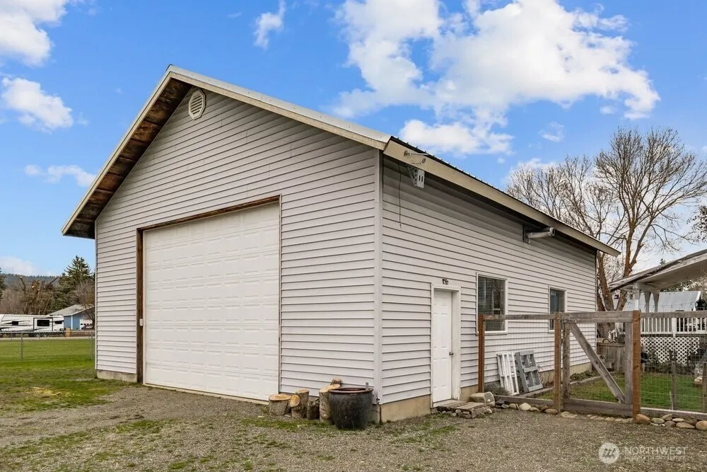 714 Madison Avenue South Cle Elum, WA 98943