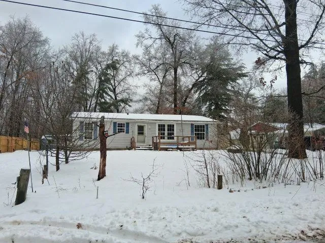 1645 7th. Street Mills Township, MI 48756