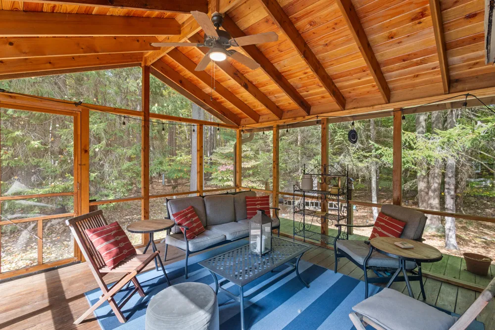 12370 Dunes Road Sawyer, MI 49125