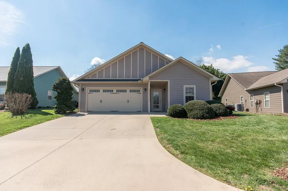 Riverwalk Circle Hayesville, NC 28904