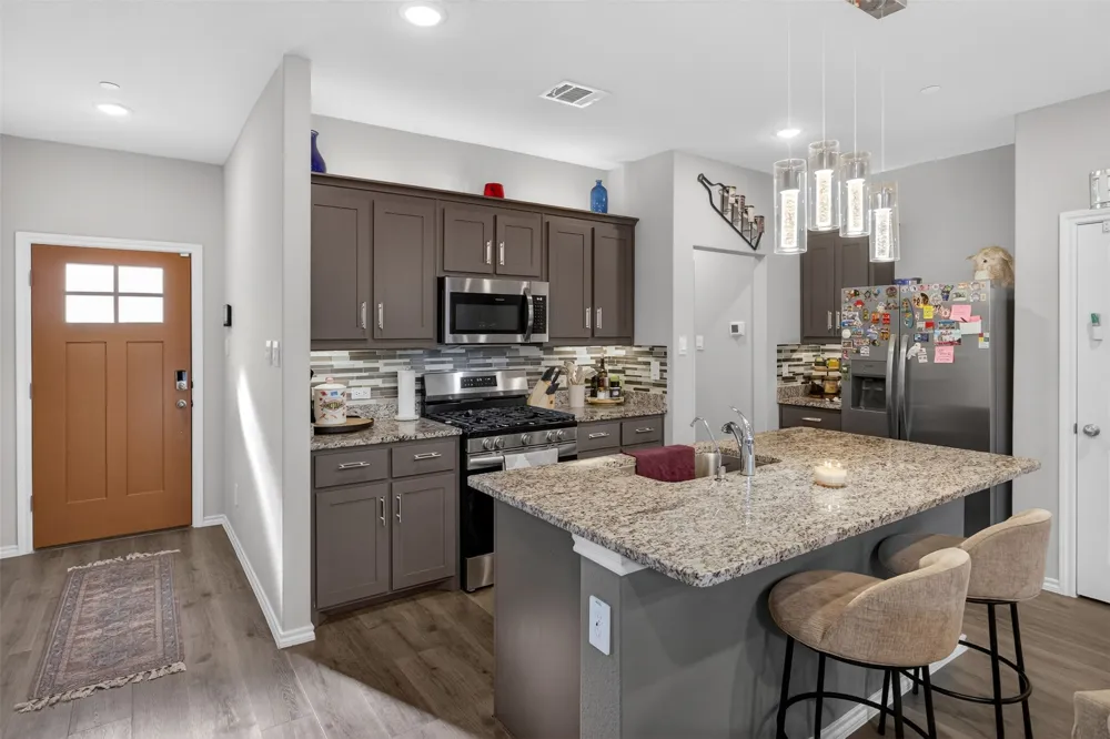 3228 Hampton Drive Richland Hills, TX 76118