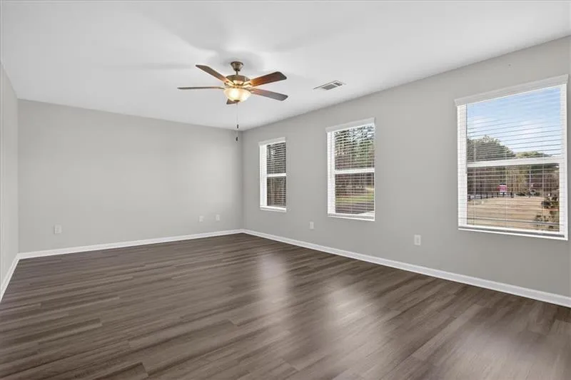 136 Brexley Drive Calhoun, GA 30701