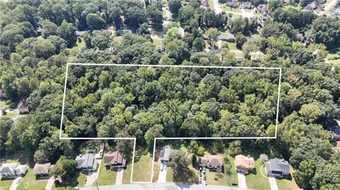 4279 Sebring Walk