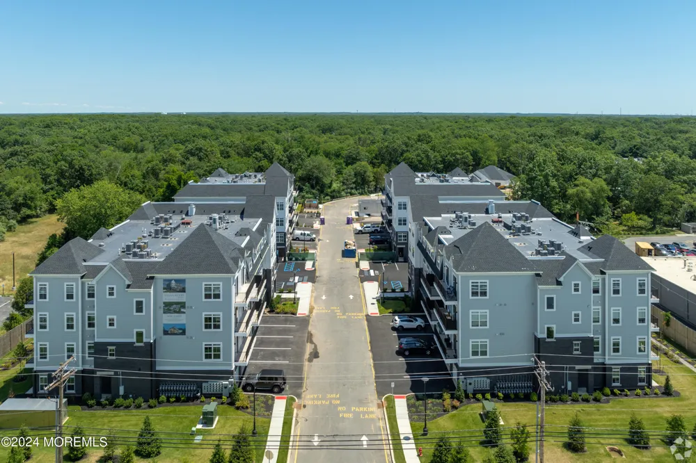 6461 Us 9 #Unit #433 Howell, NJ 07731