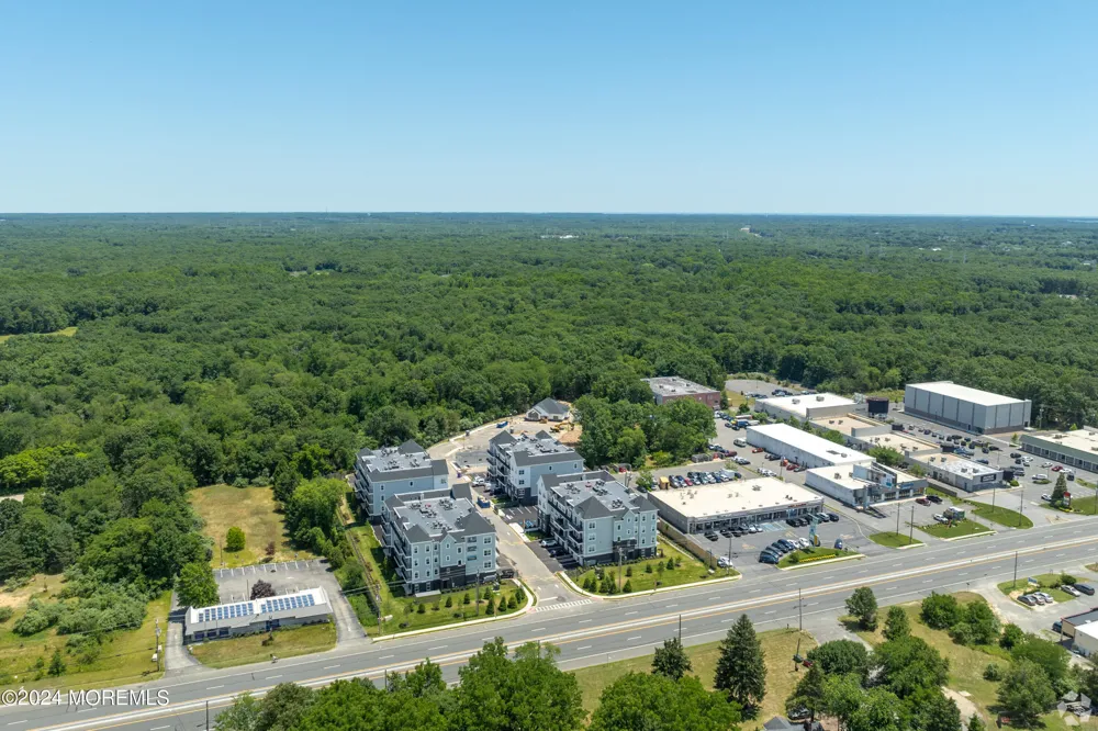 6461 Us 9 #Unit #433 Howell, NJ 07731