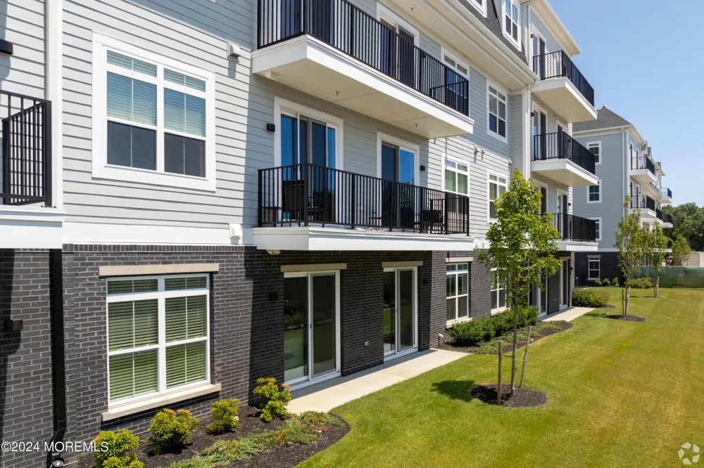 6461 Us 9 #Unit #433 Howell, NJ 07731