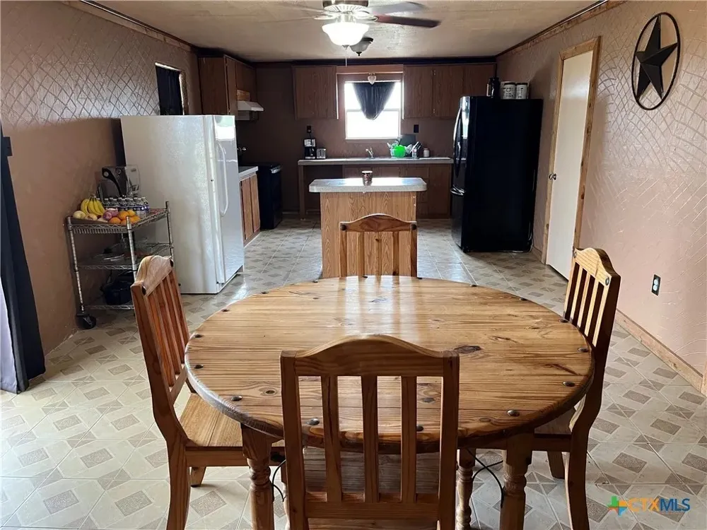351 County Road 207 Burnet, TX 78611