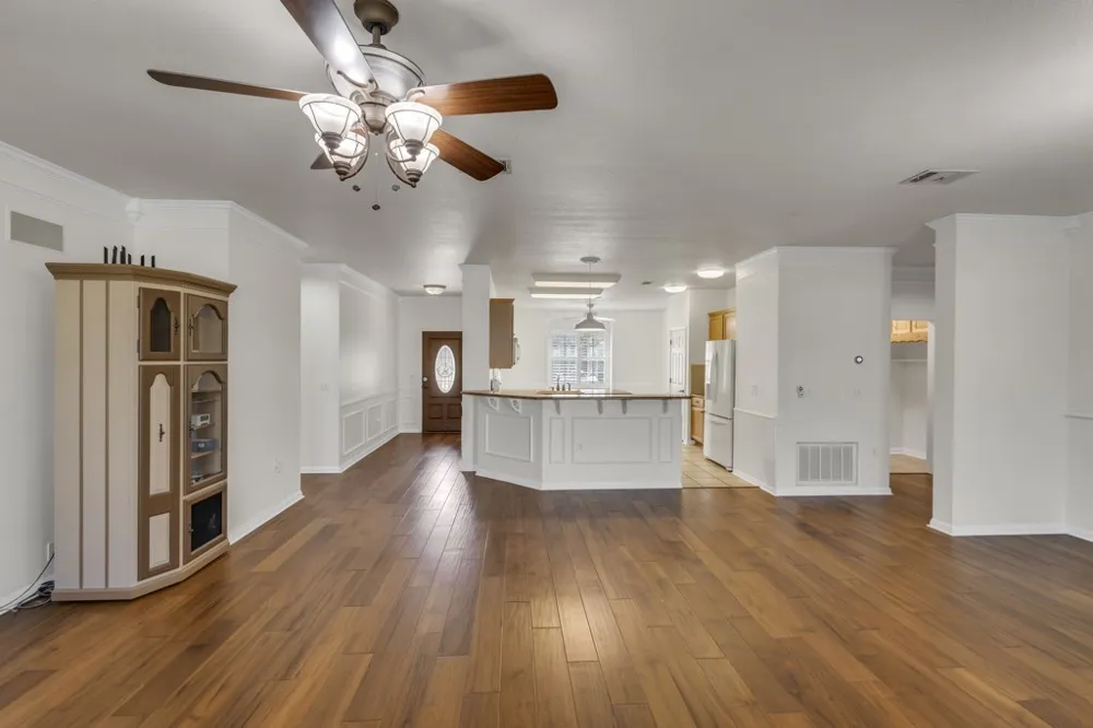 201 Dawson Trail Georgetown, TX 78633