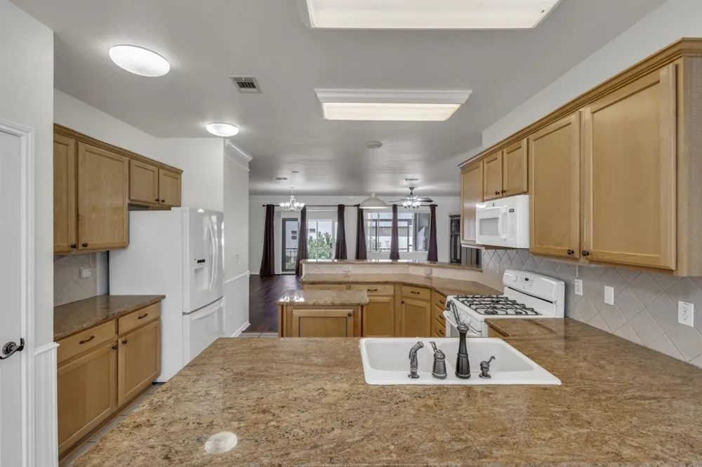 201 Dawson Trail Georgetown, TX 78633