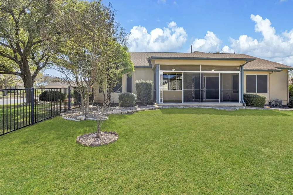 201 Dawson Trail Georgetown, TX 78633