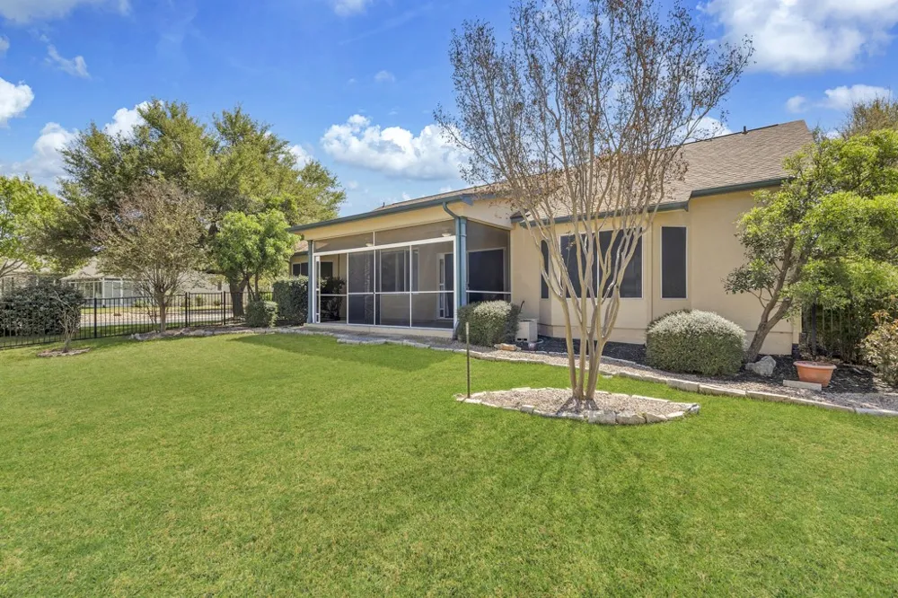 201 Dawson Trail Georgetown, TX 78633