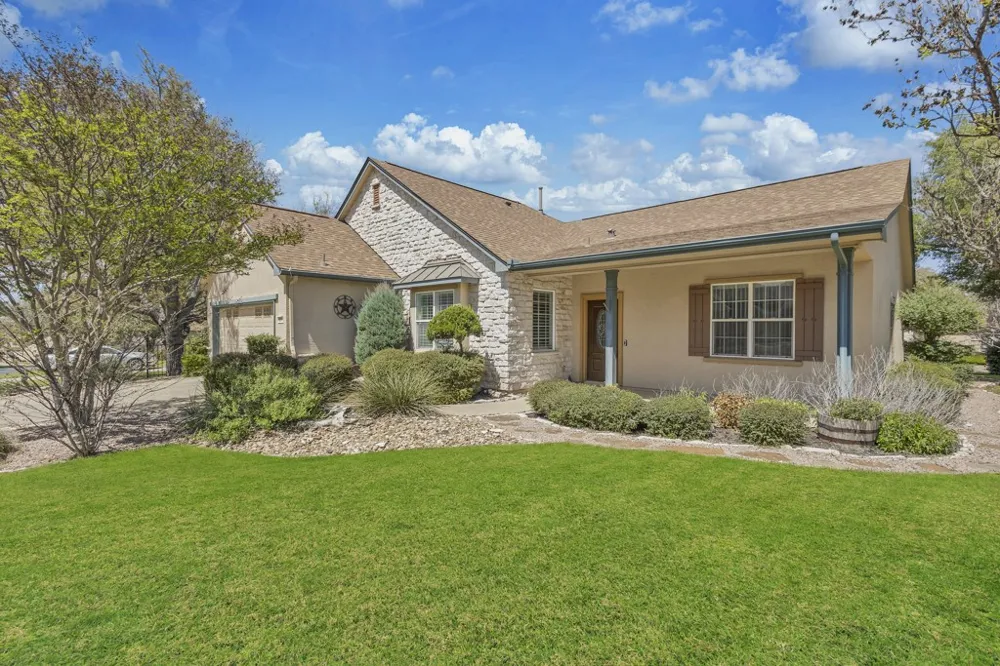 201 Dawson Trail Georgetown, TX 78633