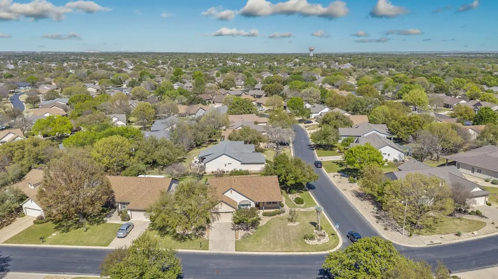201 Dawson Trail Georgetown, TX 78633