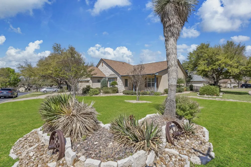 201 Dawson Trail Georgetown, TX 78633