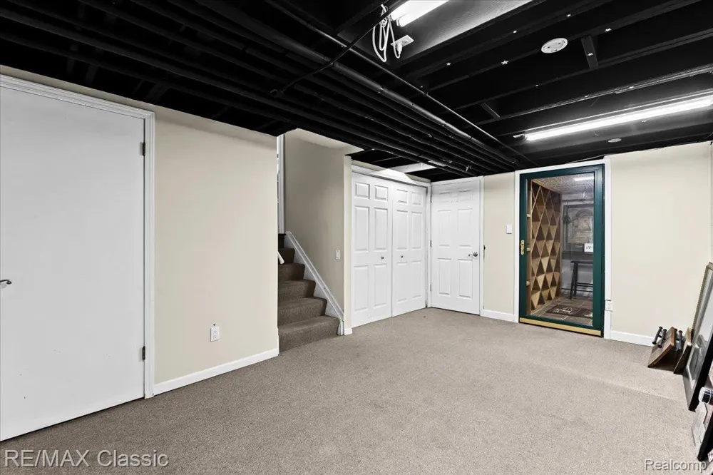 2345 E Commerce Road Milford Charter Township, MI 48381