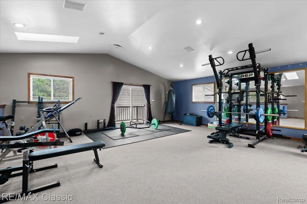 2345 E Commerce Road Milford Charter Township, MI 48381