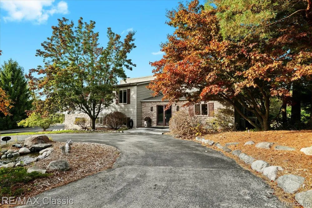 2345 E Commerce Road Milford Charter Township, MI 48381