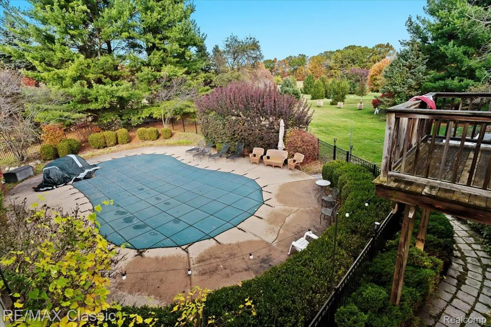 2345 E Commerce Road Milford Charter Township, MI 48381