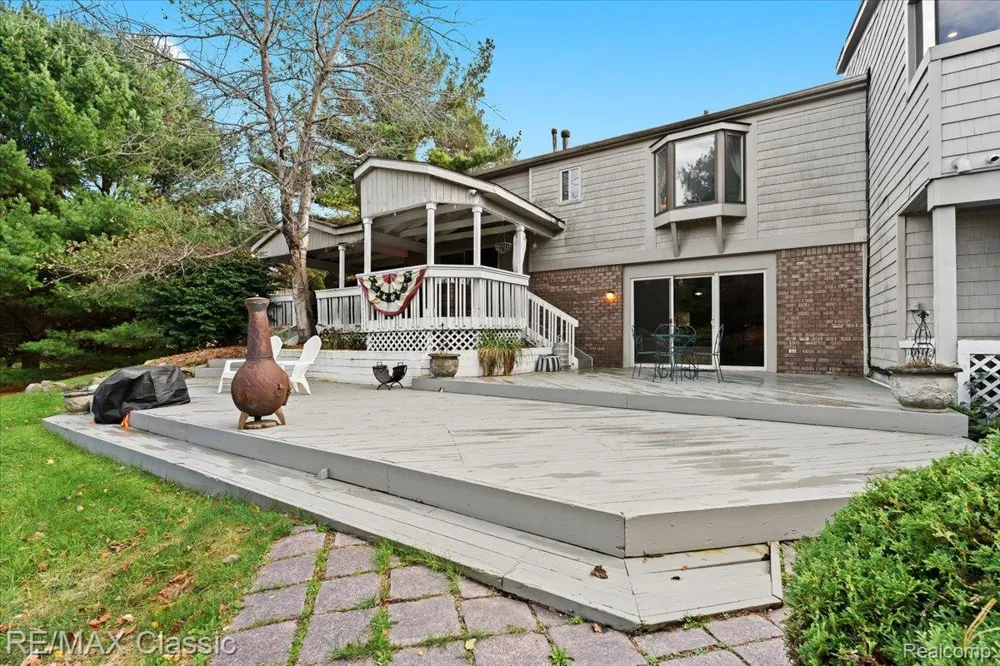 2345 E Commerce Road Milford Charter Township, MI 48381
