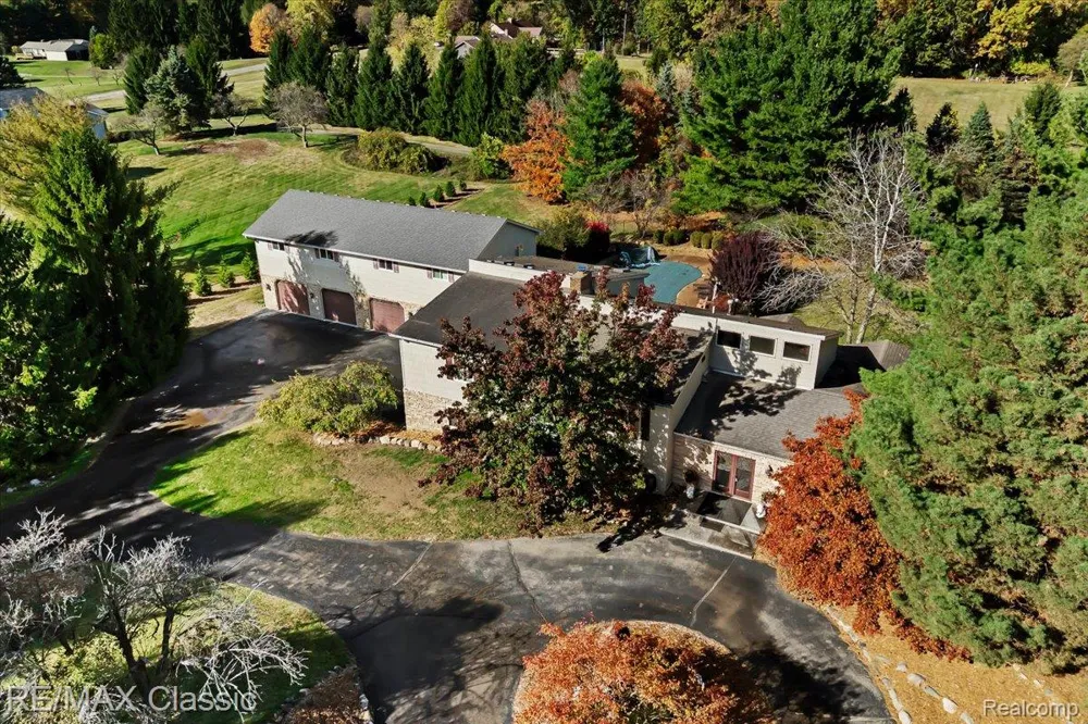 2345 E Commerce Road Milford Charter Township, MI 48381
