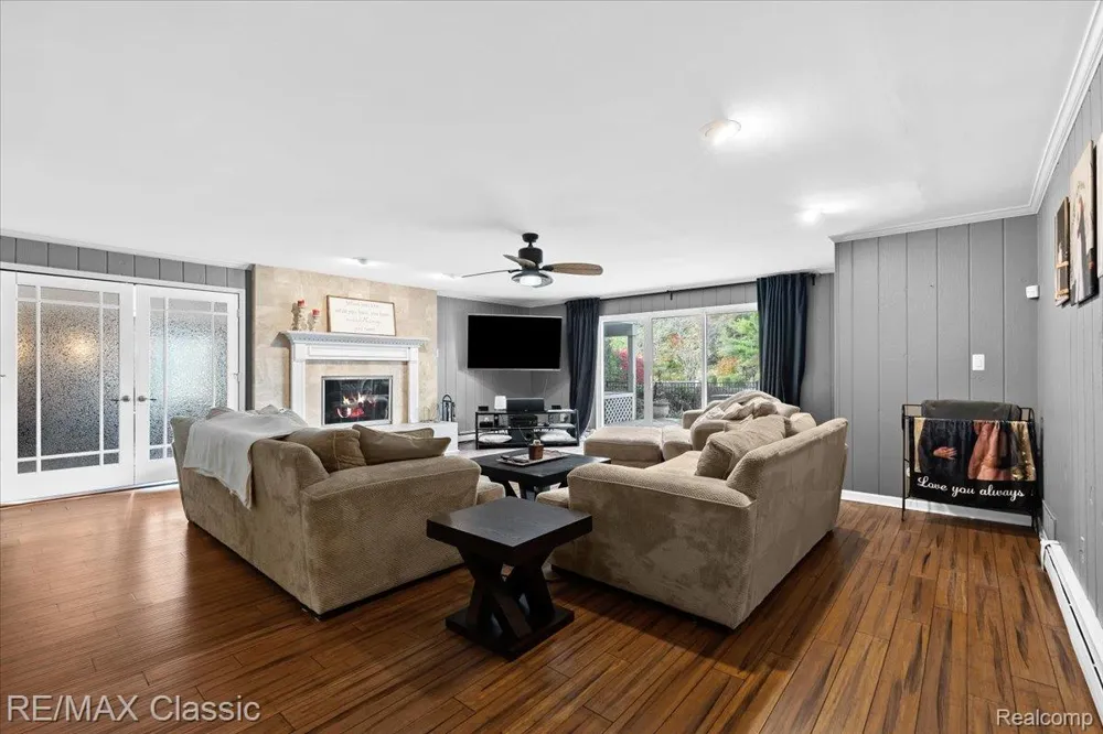 2345 E Commerce Road Milford Charter Township, MI 48381