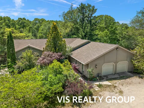 4275 Ford Road