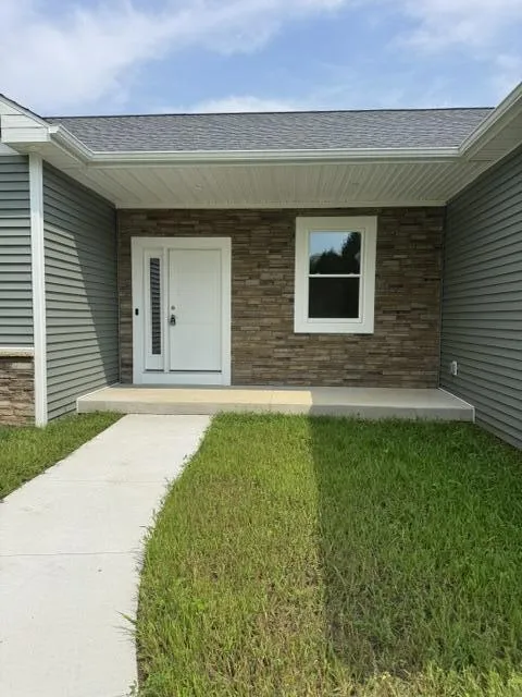 1311 Northwind Drive Leoni Township, MI 49201