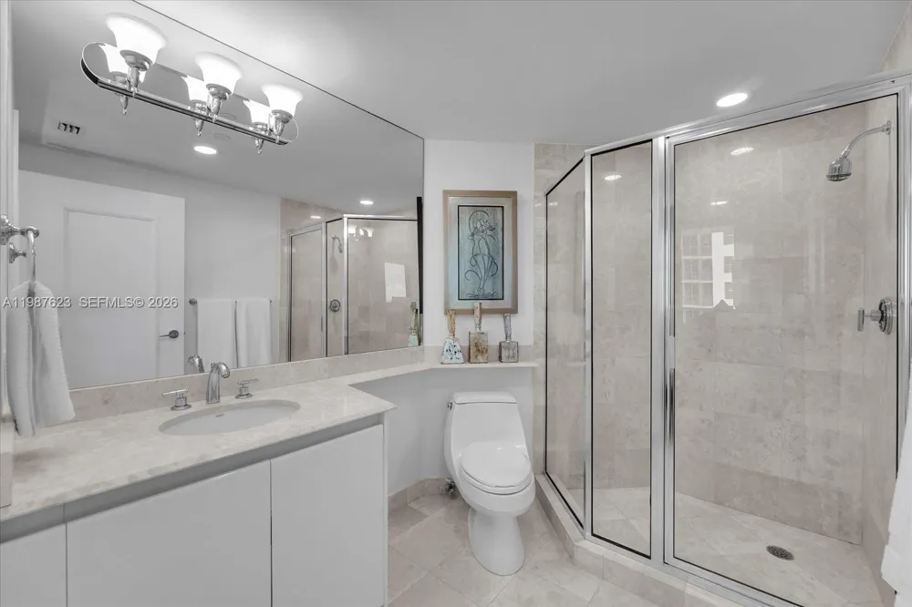 1455 Ocean Dr #909 Miami Beach, FL 33139