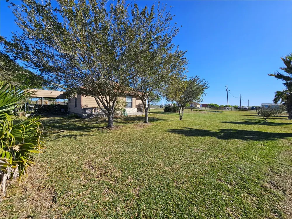 7344 Pvt Road 1402 Aransas Pass, TX 78336