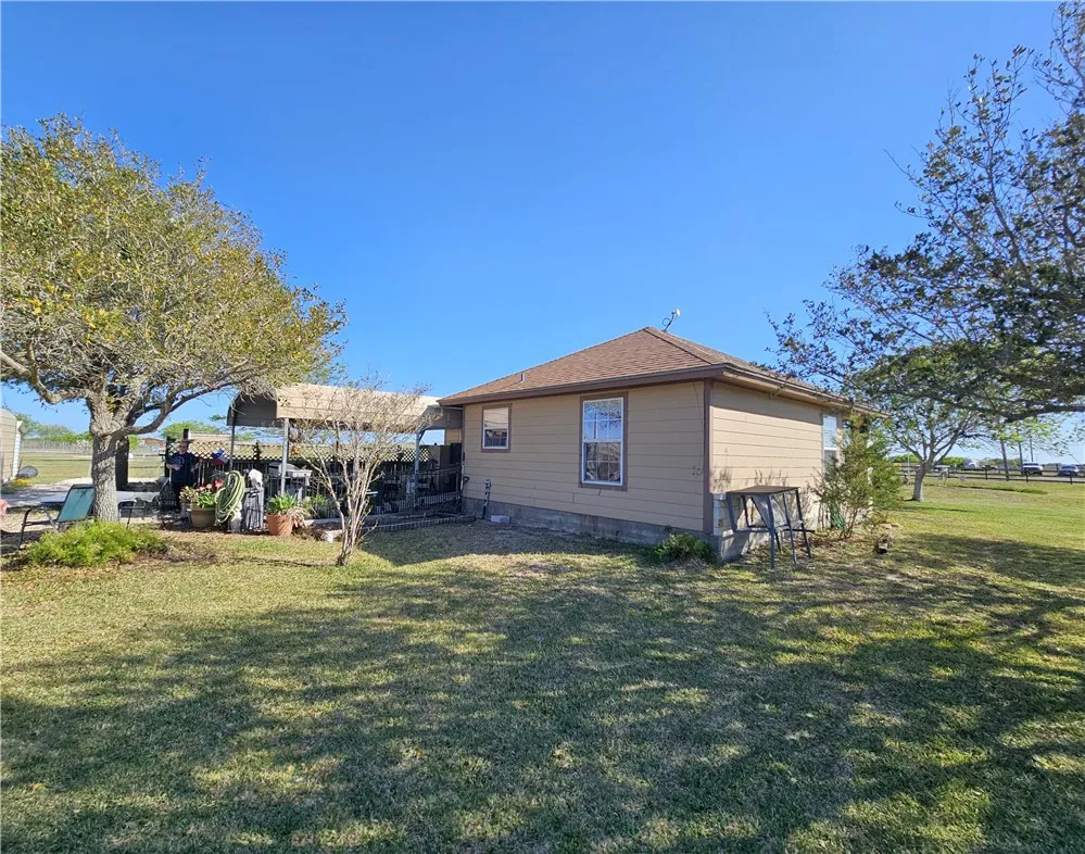 7344 Pvt Road 1402 Aransas Pass, TX 78336