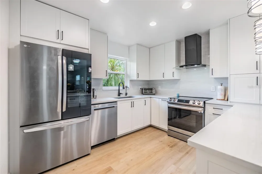 1400 TARPON WOODS BOULEVARD #E4 Palm Harbor, FL 34685