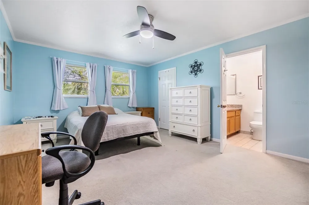 1400 TARPON WOODS BOULEVARD #E4 Palm Harbor, FL 34685