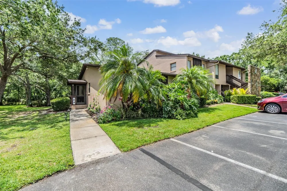 1400 TARPON WOODS BOULEVARD #E4 Palm Harbor, FL 34685