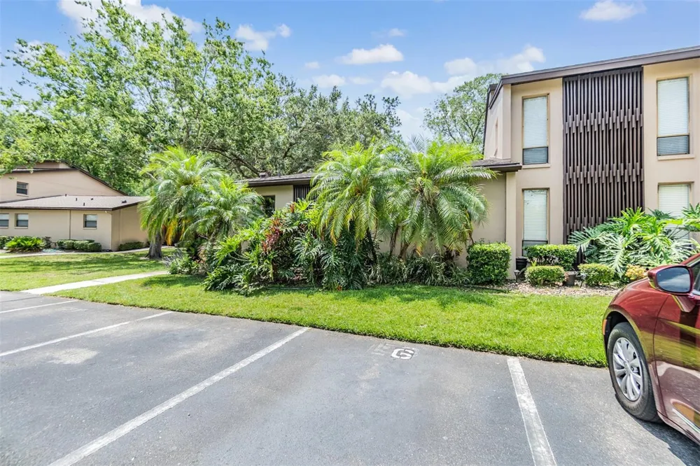 1400 TARPON WOODS BOULEVARD #E4 Palm Harbor, FL 34685