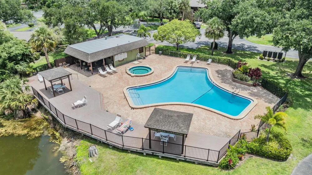 1400 TARPON WOODS BOULEVARD #E4 Palm Harbor, FL 34685