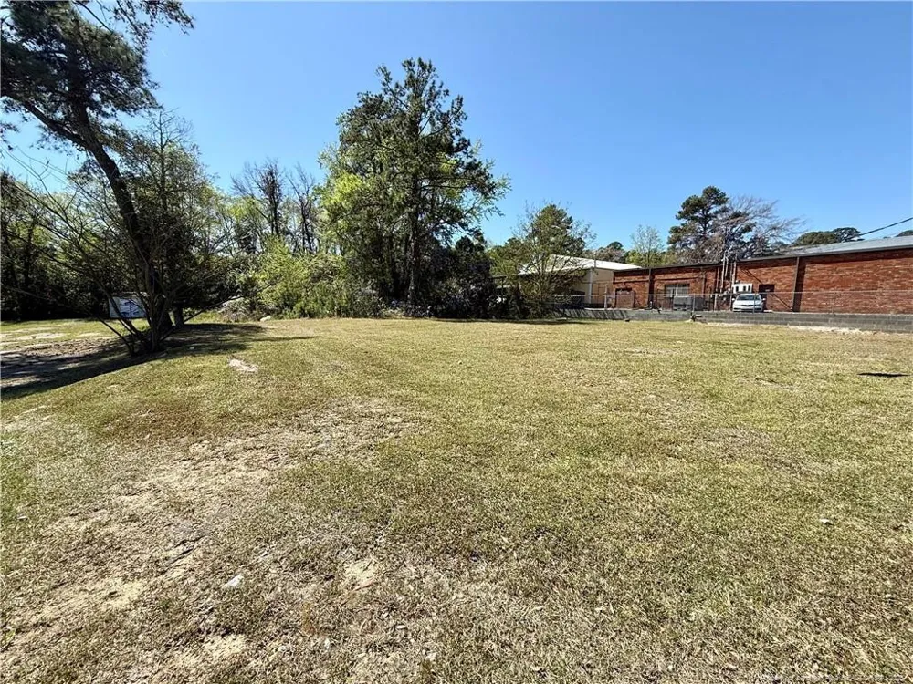1021 Bragg Boulevard Fayetteville, NC 28301