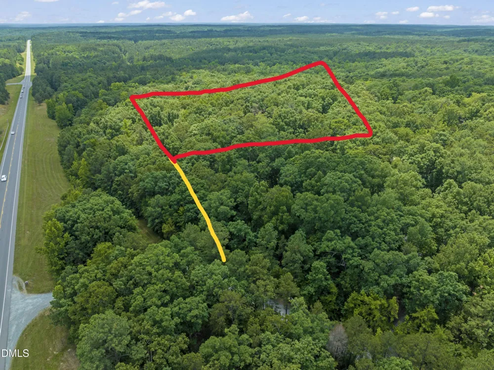 25 Screech Owl Moncure, NC 27559