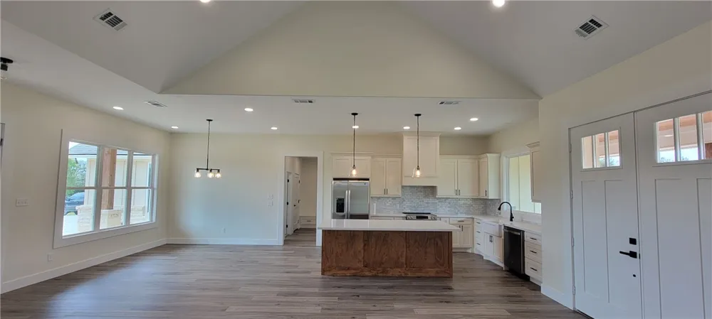 1439 Lone Star Lane Franklin, TX 77856