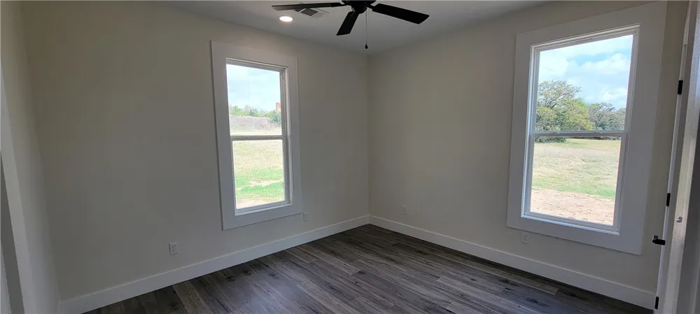 1439 Lone Star Lane Franklin, TX 77856